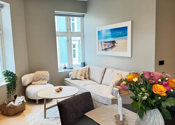 Apartment Centre, Fantastic, New Bergen