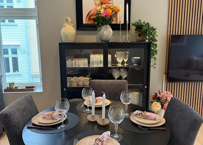 Centre, Fantastic, New * Bergen