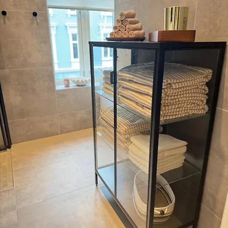 Centre, Fantastic, New ベルゲン