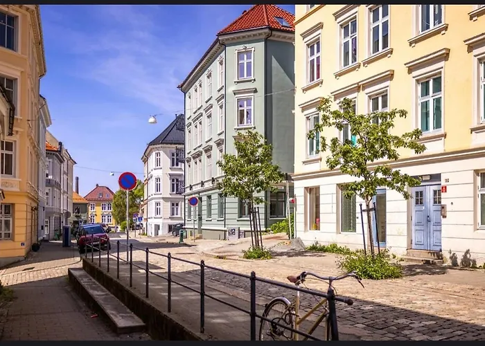 Centre, Fantastic, New